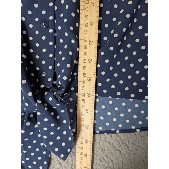 Susan Graver Button Up Top Size 18W Blue White Polka Dot Long Sleeve Tie Front - Picture 8 of 12